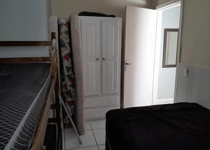 Sunny Apartamentos De 1 E 2 Dormitorios Na Martin De Sa Proximo A Praia